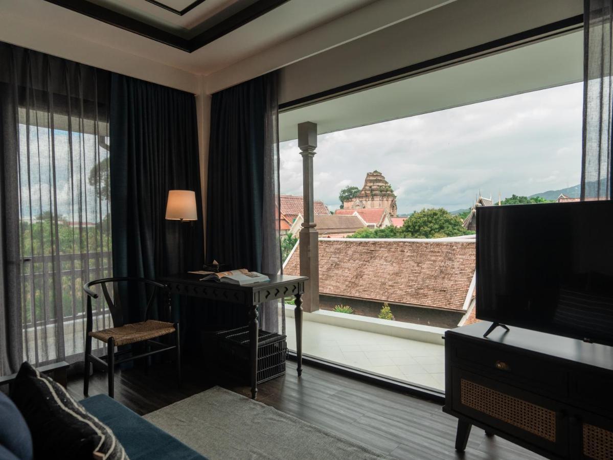 Burirattana Hotel-An Adults Only Hotel Чиангмай Екстериор снимка