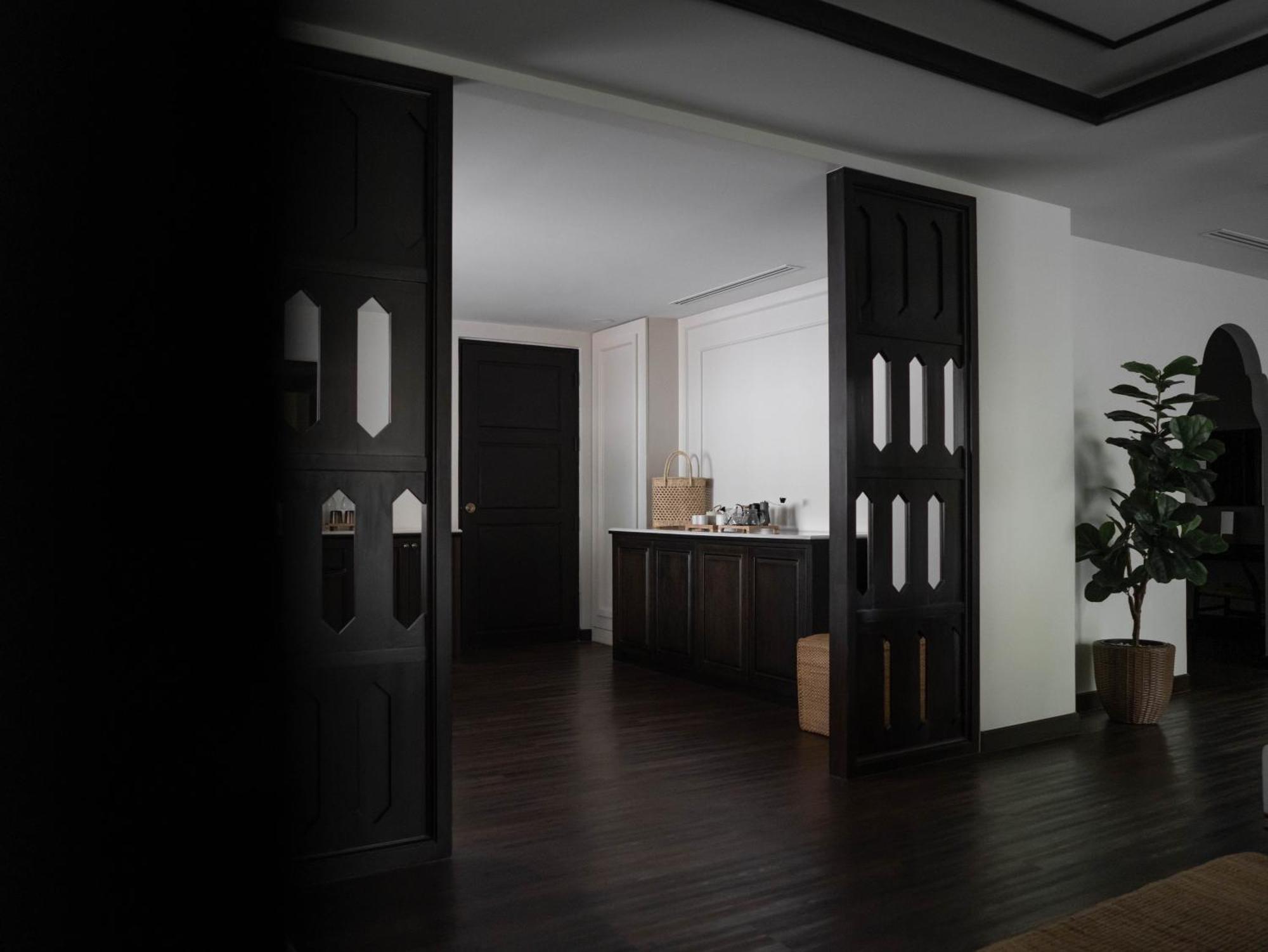 Burirattana Hotel-An Adults Only Hotel Чиангмай Екстериор снимка